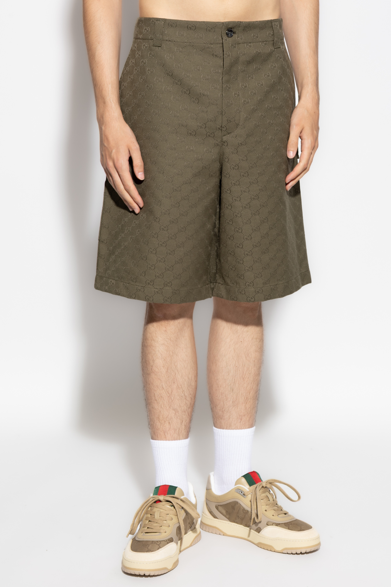 新品 GUCCI エンブロイド カリフラワー チェック ハーフパンツ 48 新品 GUCCI エンブロイド カリフラワー チェック ハーフパンツ 48